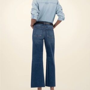 Kut from the Kloth Dark Blue cropped wide leg ‘MEG HIGH RISE  wide leg’ petite